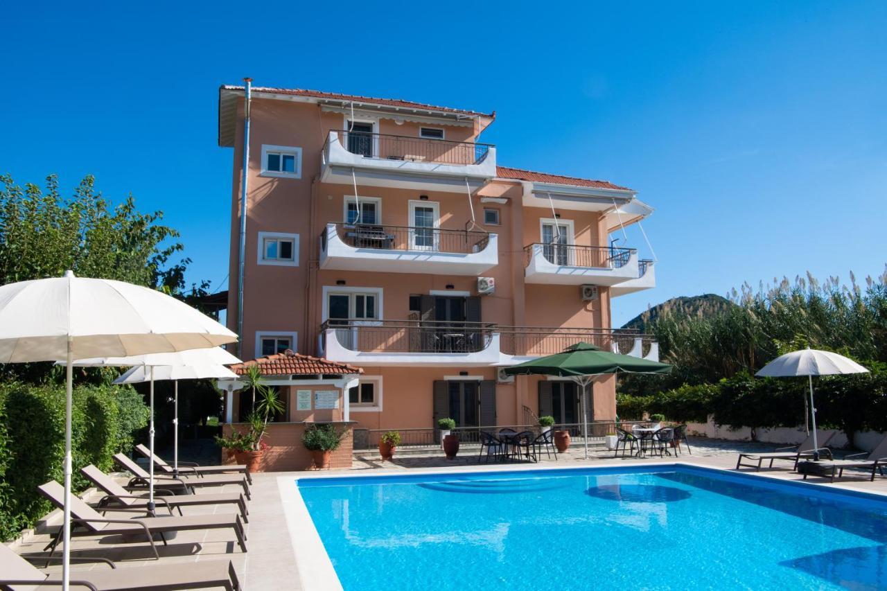 Hotel Sunny Garden Nydri  Esterno foto