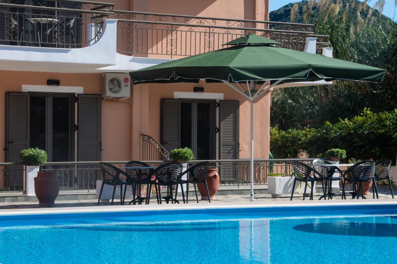 Hotel Sunny Garden Nydri  Esterno foto