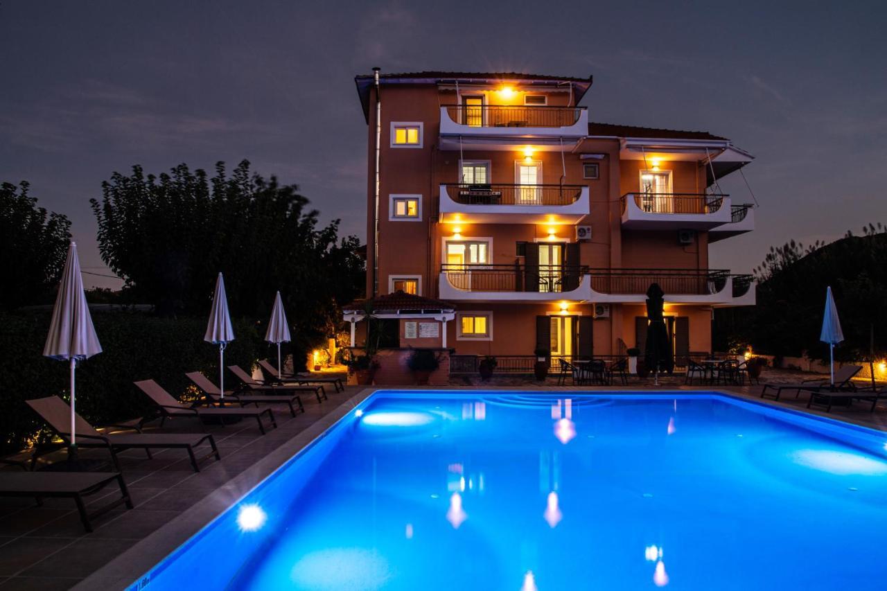 Hotel Sunny Garden Nydri  Esterno foto