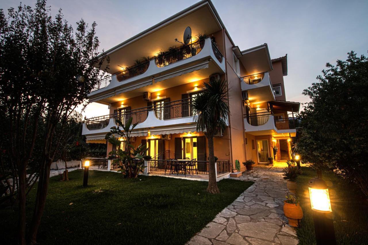 Hotel Sunny Garden Nydri  Esterno foto