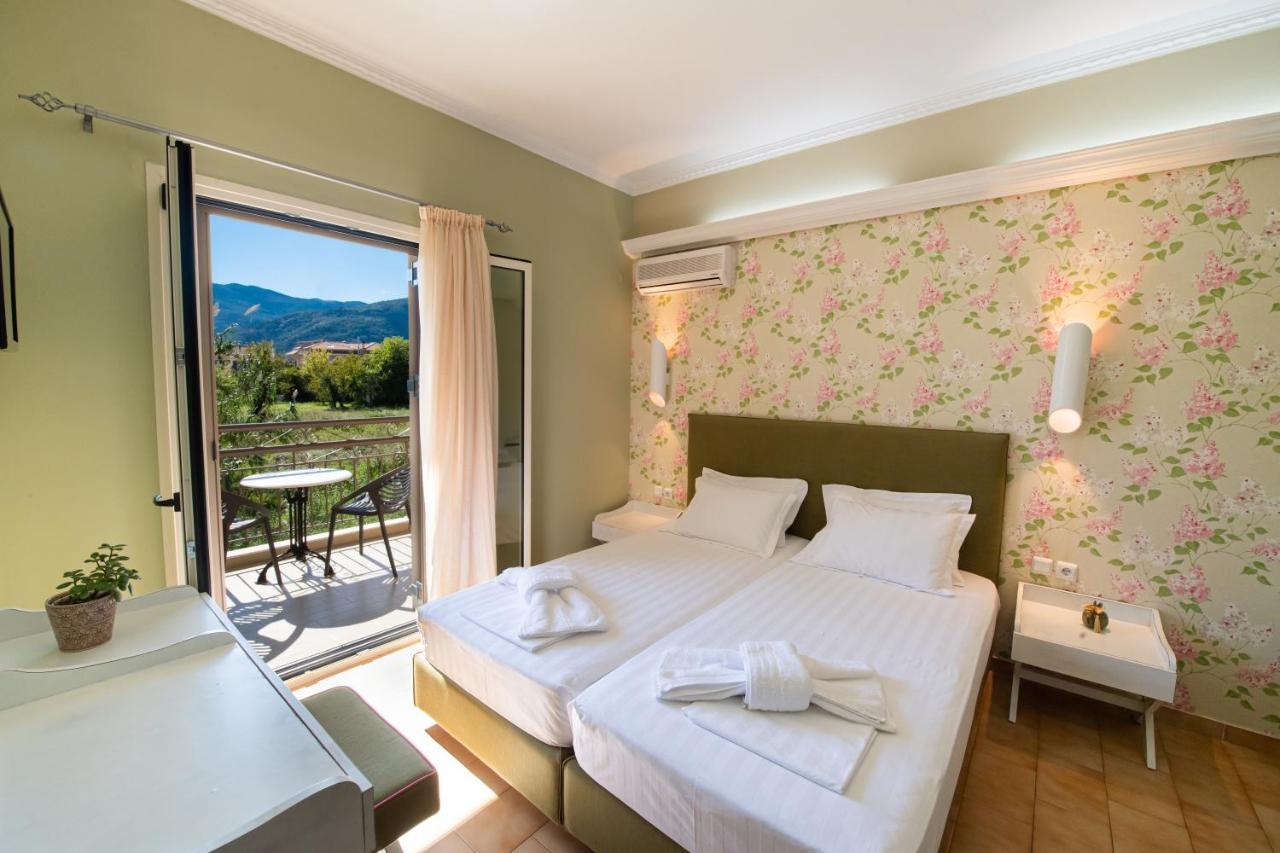 Hotel Sunny Garden Nydri  Esterno foto
